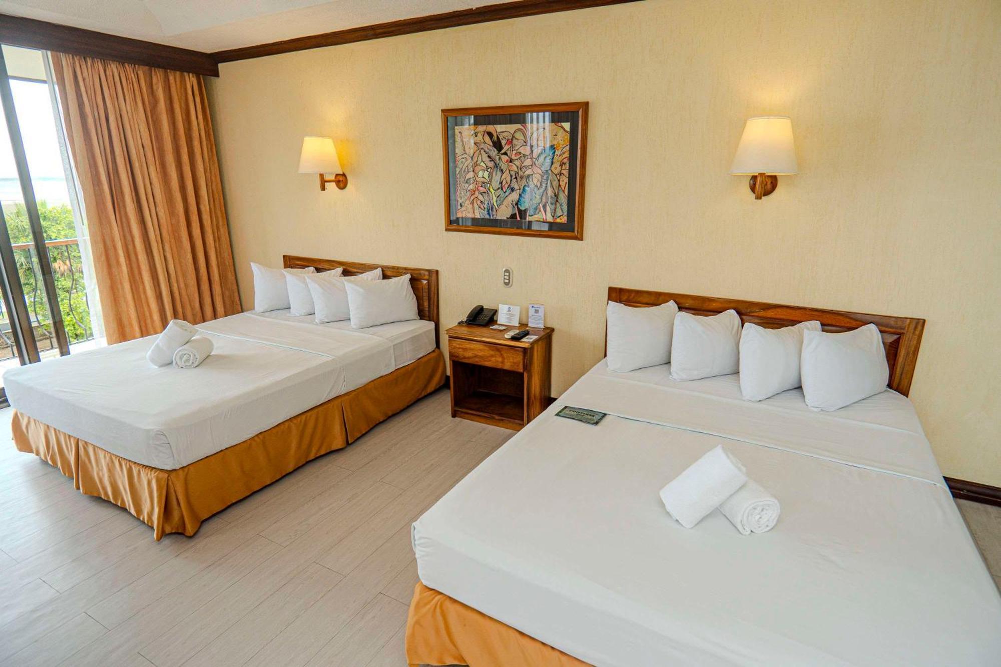 Best Western Hotel & Casino Kamuk Manuel Antonio Bagian luar foto