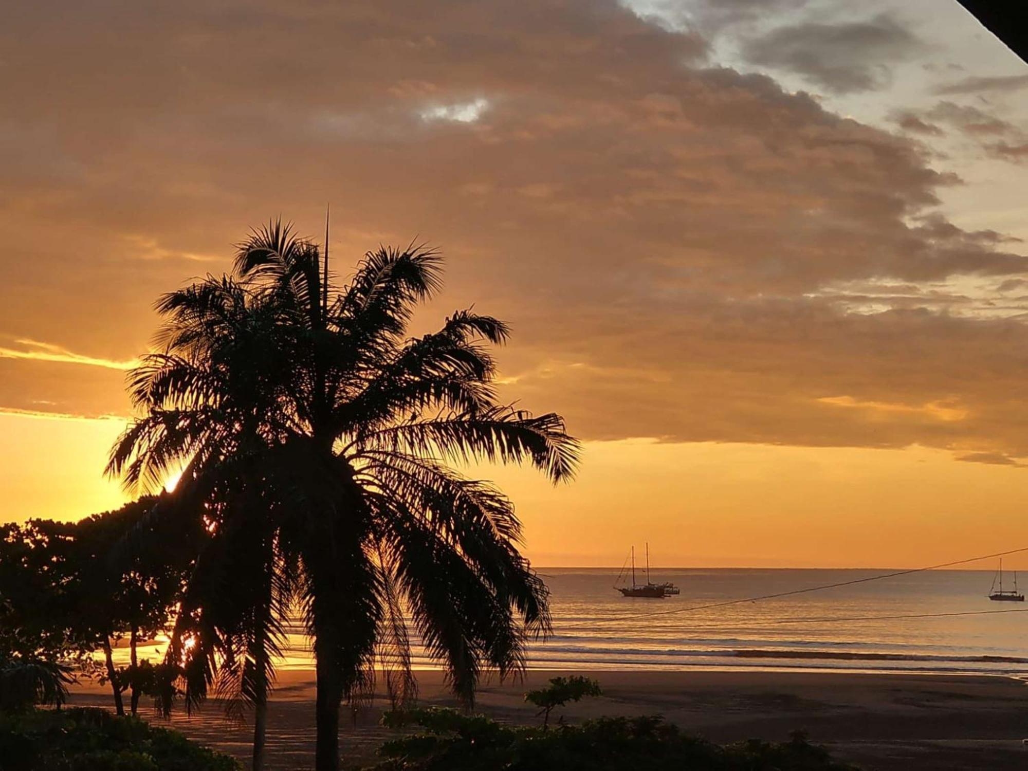 Best Western Hotel & Casino Kamuk Manuel Antonio Bagian luar foto
