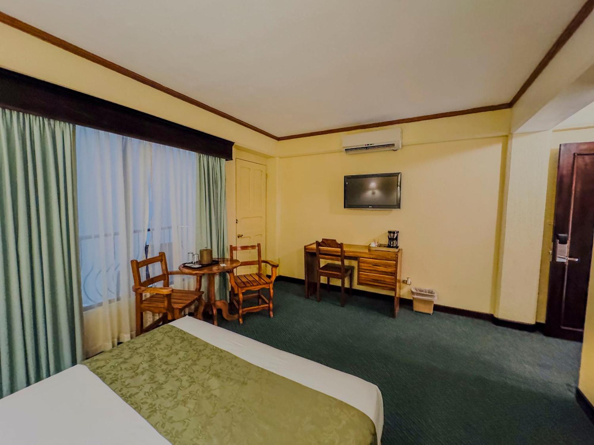 Best Western Hotel & Casino Kamuk Manuel Antonio Bagian luar foto
